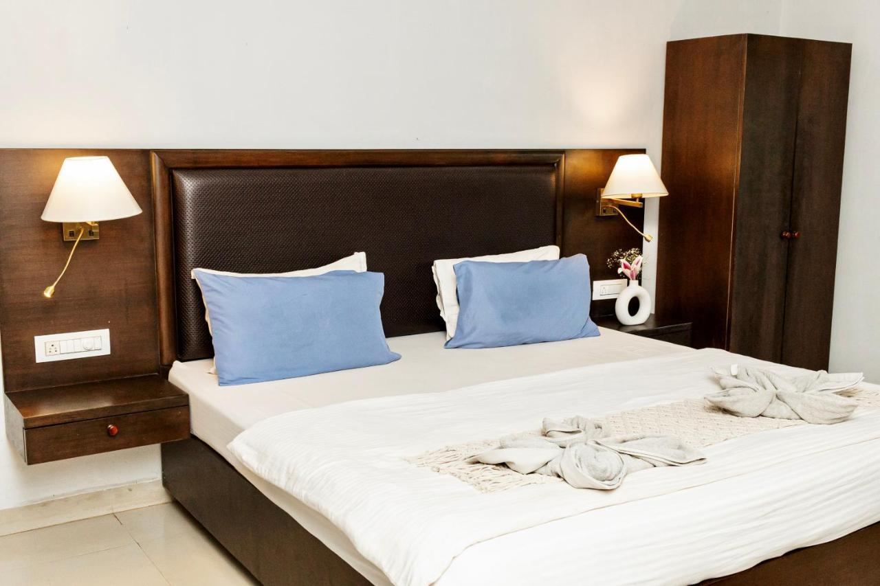 Fourteen Pods By The Sea Hotel มอร์จิม ภายนอก รูปภาพ